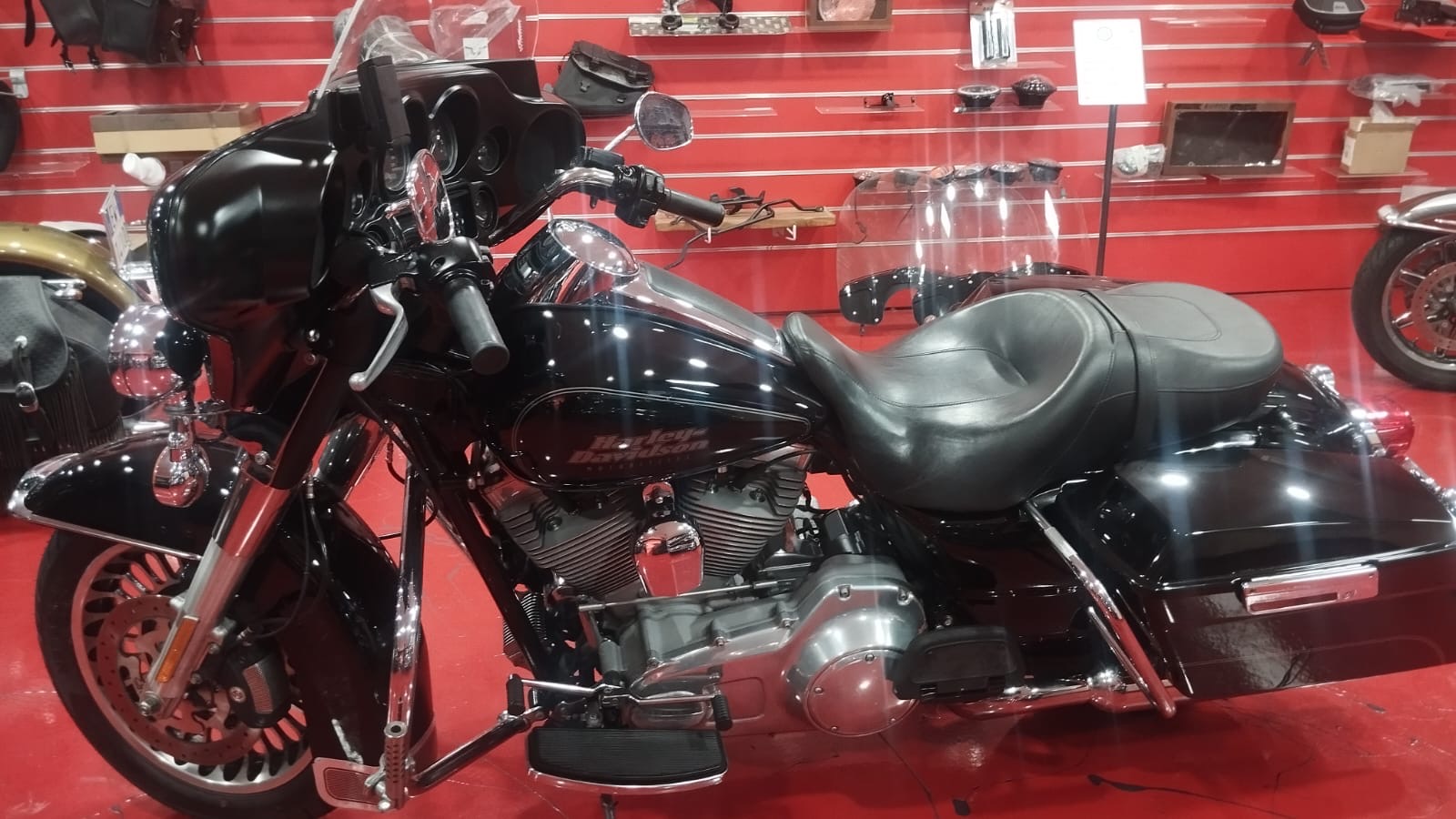 ee252ca0-acf4-406e-b87a-a0902a4a43e5